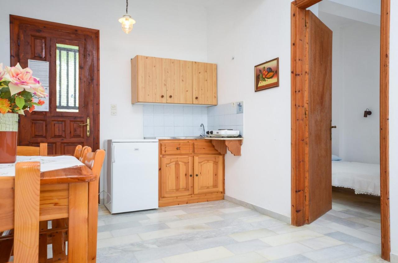 Kastrákion Golden Beach Glyfada Apartments מראה חיצוני תמונה